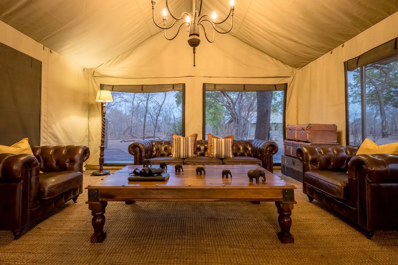 Classic Safari Romance in Zimbabwe